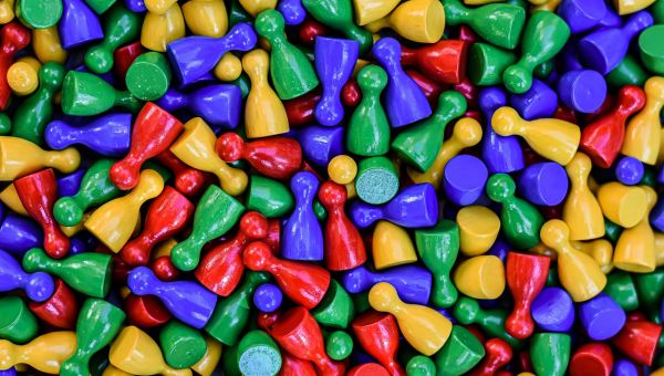 Bunte Spielfiguren